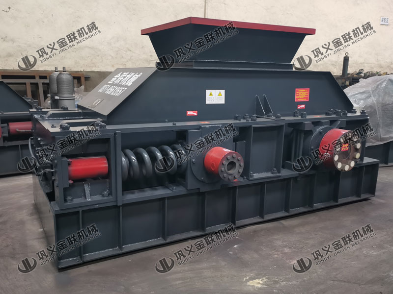 時產(chǎn)30噸對輥破碎機有哪些結(jié)構(gòu)，有哪些型號？
