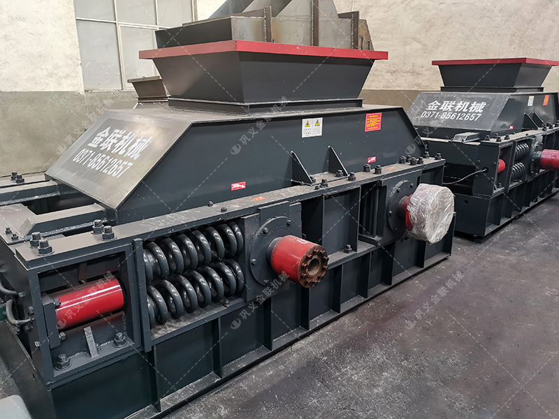 日產(chǎn)1000噸的對輥破碎機生產(chǎn)線報價，哪里的廠家更劃算？