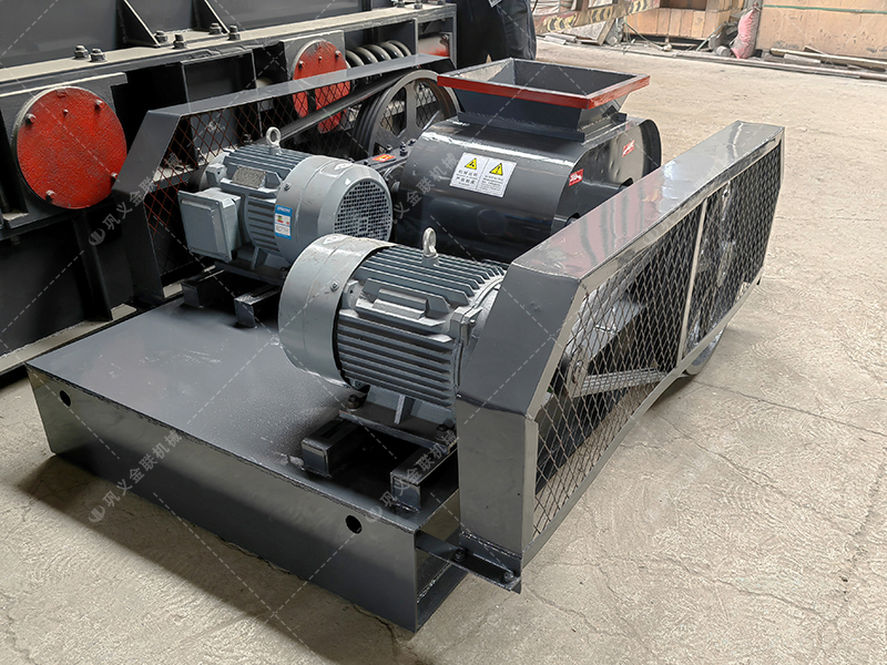 雙齒輥破碎機(jī)如何調(diào)間隙？