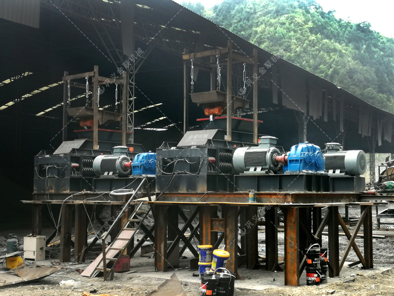 大型砂石廠購置一臺重型對輥破碎機需要投資多少？